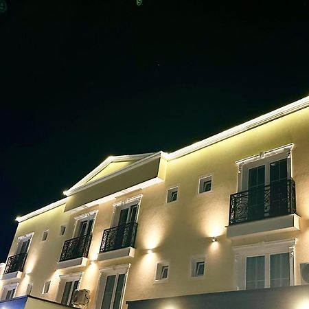Hotel Europa Prishtina Pristina Buitenkant foto