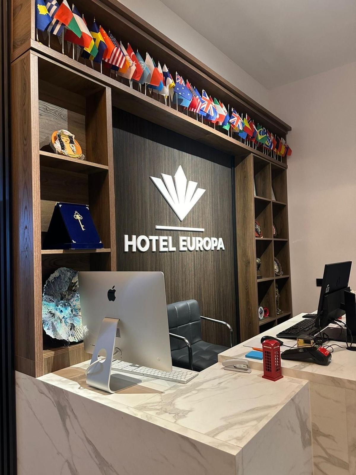 Hotel Europa Prishtina Pristina Buitenkant foto