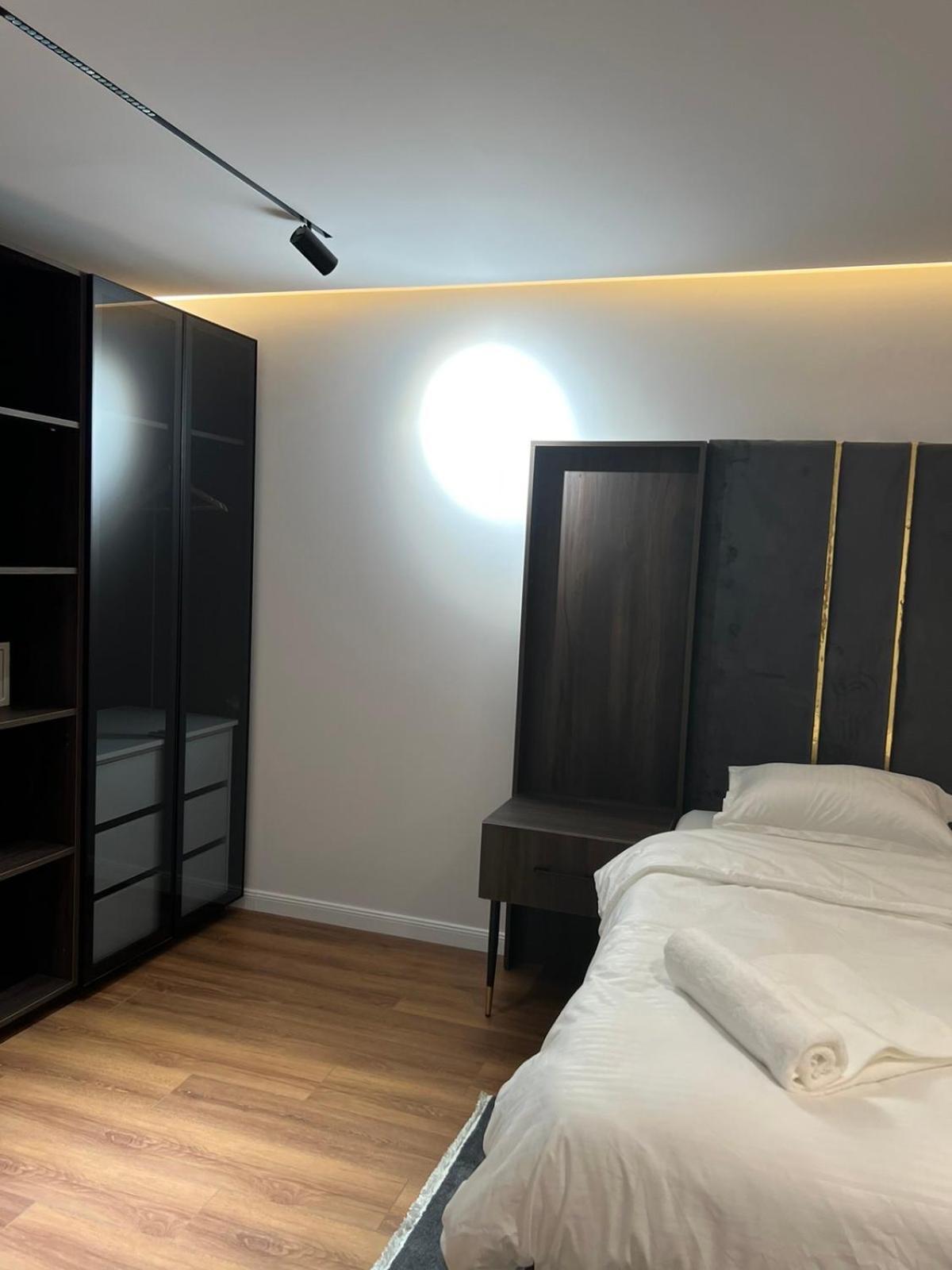 Hotel Europa Prishtina Pristina Buitenkant foto